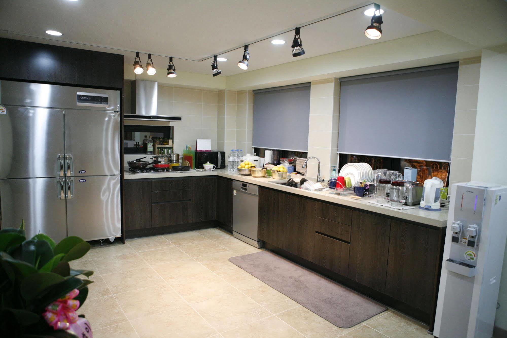 Roi House Hotel Seoul Exterior photo